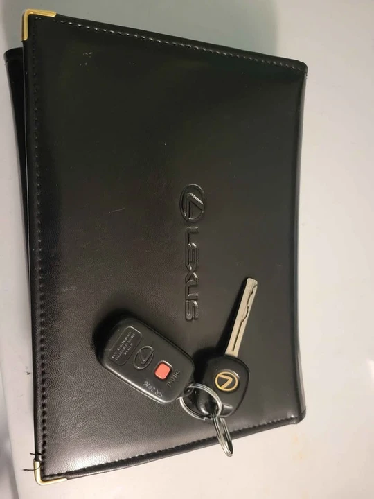 1998 Lexus ES 3rd Gen - Image 17 of 18