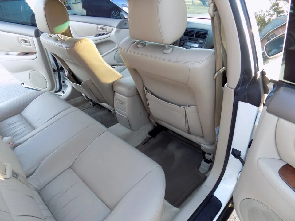 1998 Lexus ES 3rd Gen - Image 13 of 18