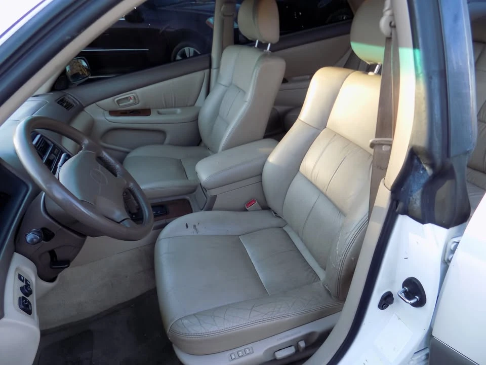 1998 Lexus ES 3rd Gen - Image 8 of 18