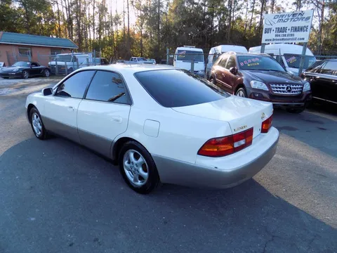 1998 Lexus ES 3rd Gen - Image 3 of 18