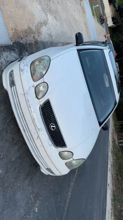 1998 Lexus GS 2nd Gen - Image 6 of 6
