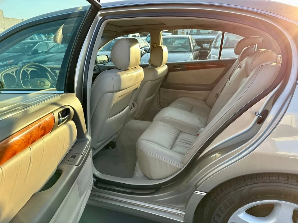 1998 Lexus GS 2nd Gen - Image 11 of 15