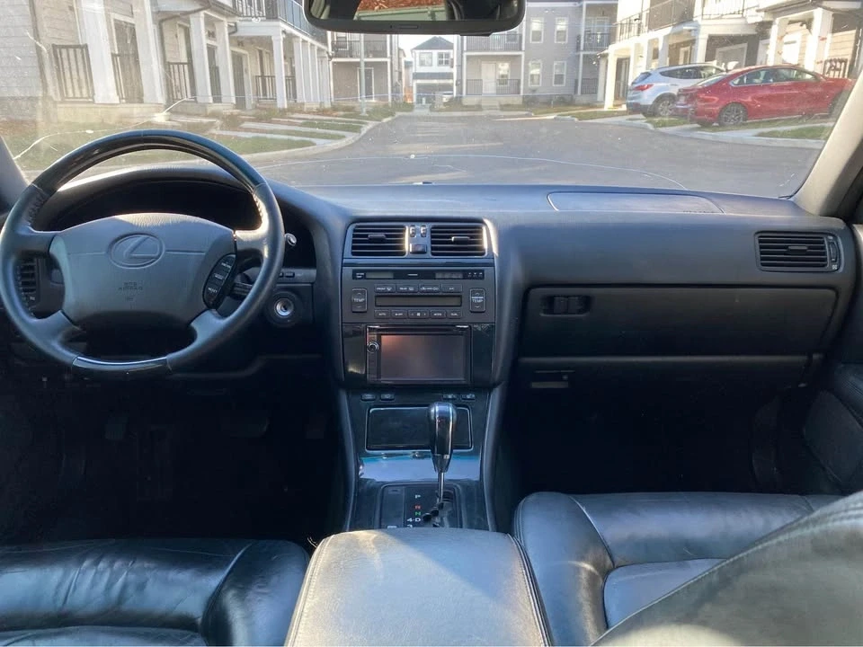 1998 Lexus LS 2nd Gen - Image 8 of 10