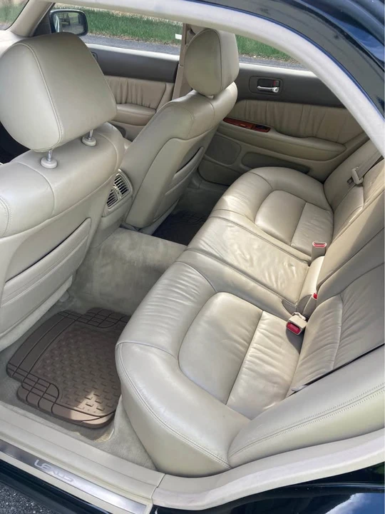 1998 Lexus LS 2nd Gen - Image 5 of 14