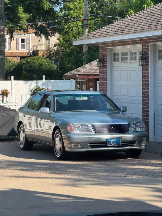 1998 Lexus LS 2nd Gen - Image 12 of 20