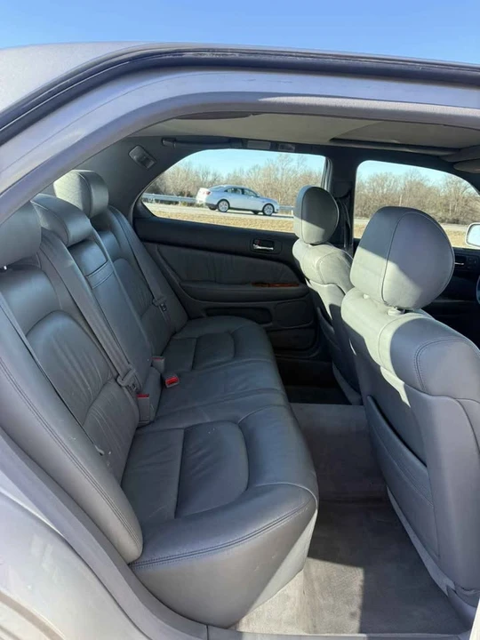 1998 Lexus LS 2nd Gen - Image 12 of 19