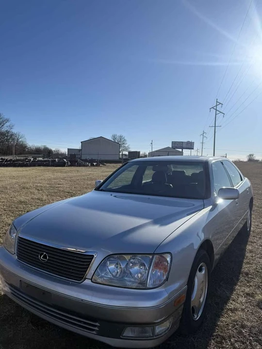 1998 Lexus LS 2nd Gen - Image 3 of 19