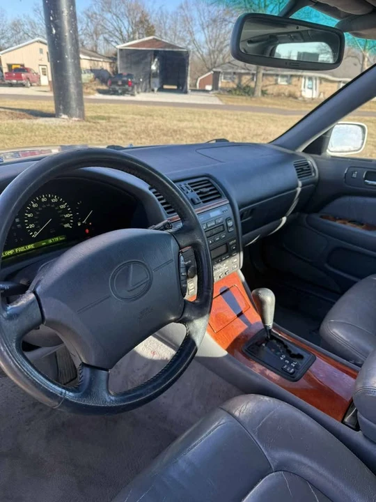 1998 Lexus LS 2nd Gen - Image 10 of 19