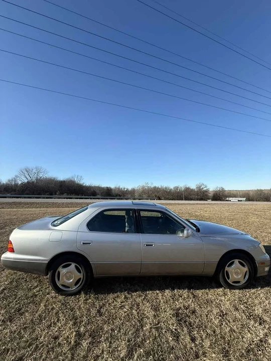 1998 Lexus LS 2nd Gen - Image 7 of 19