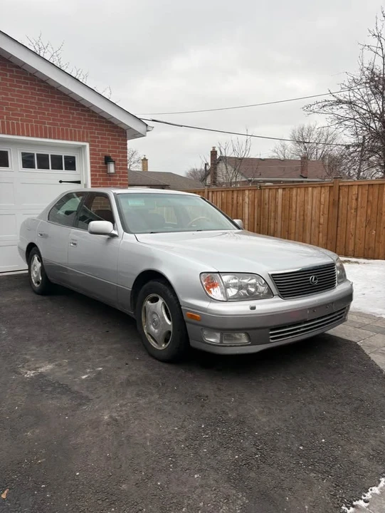 1998 Lexus LS 2nd Gen - Image 3 of 8