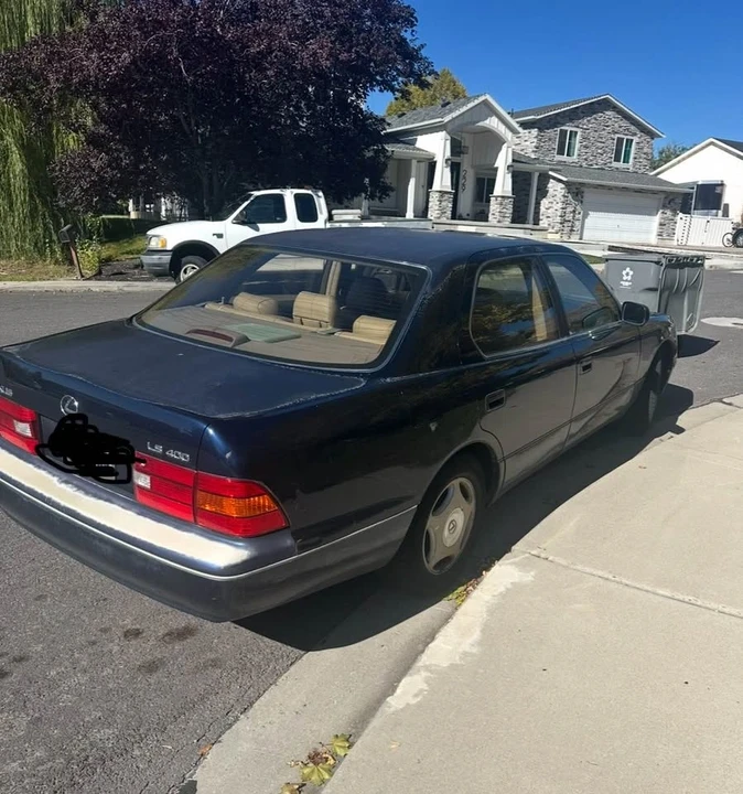 1998 Lexus LS 2nd Gen - Image 4 of 7