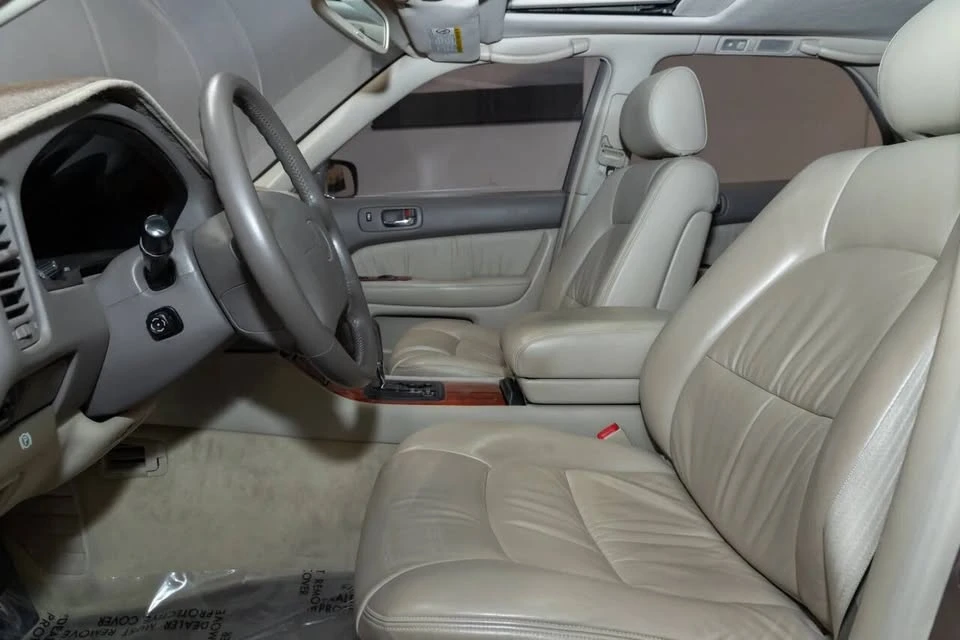 1998 Lexus LS 2nd Gen - Image 11 of 20