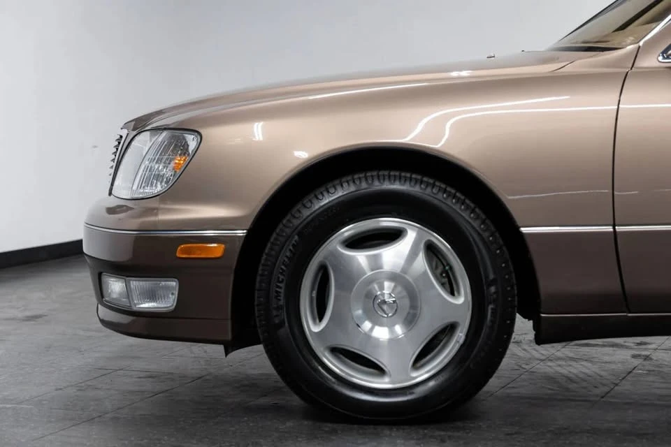 1998 Lexus LS 2nd Gen - Image 20 of 20