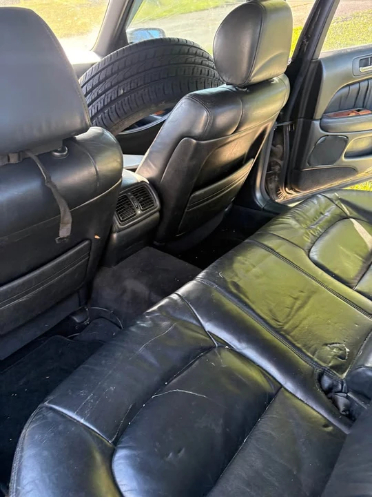 1998 Lexus LS 2nd Gen - Image 7 of 8