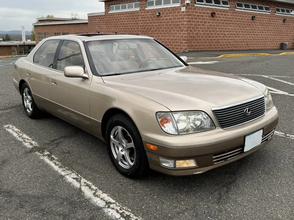 1998 Lexus LS 2nd Gen - Image 3 of 21