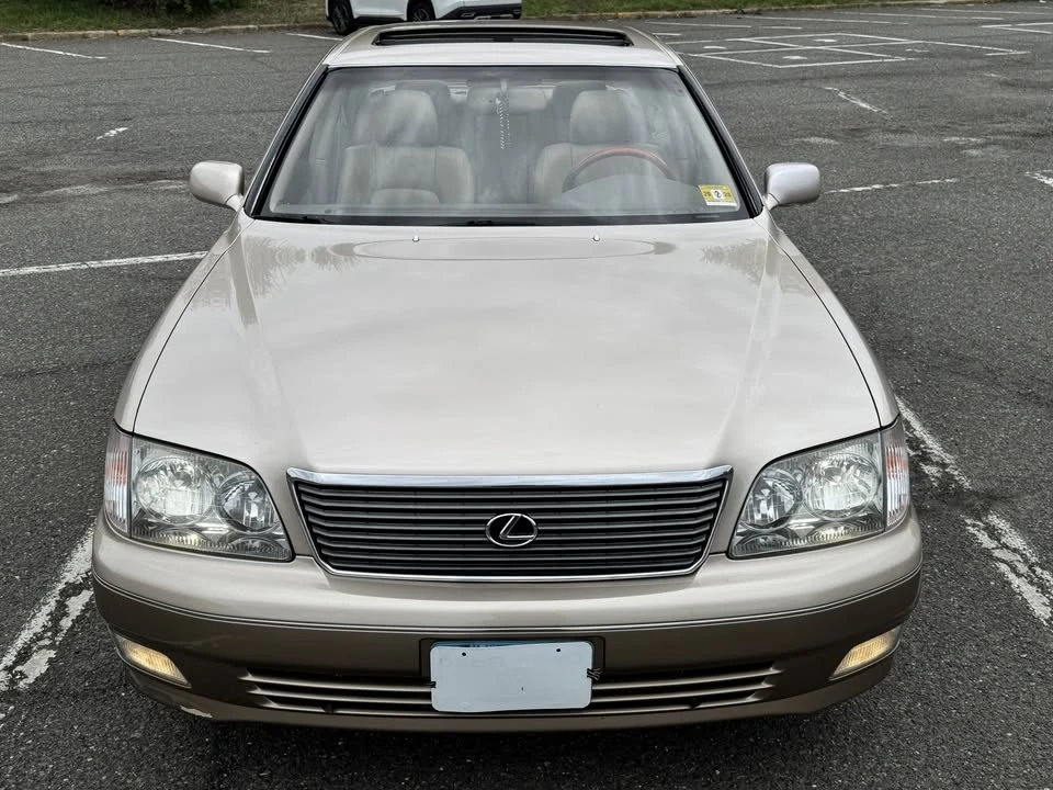 1998 Lexus LS 2nd Gen - Image 16 of 21
