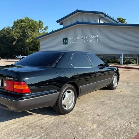 1998 Lexus LS 2nd Gen - Image 3 of 9