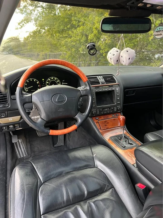 1998 Lexus LS 2nd Gen - Image 11 of 12