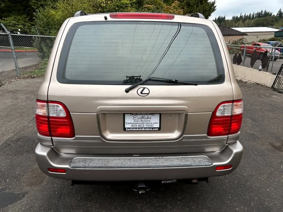1998 Lexus LX 2nd Gen - Image 6 of 19