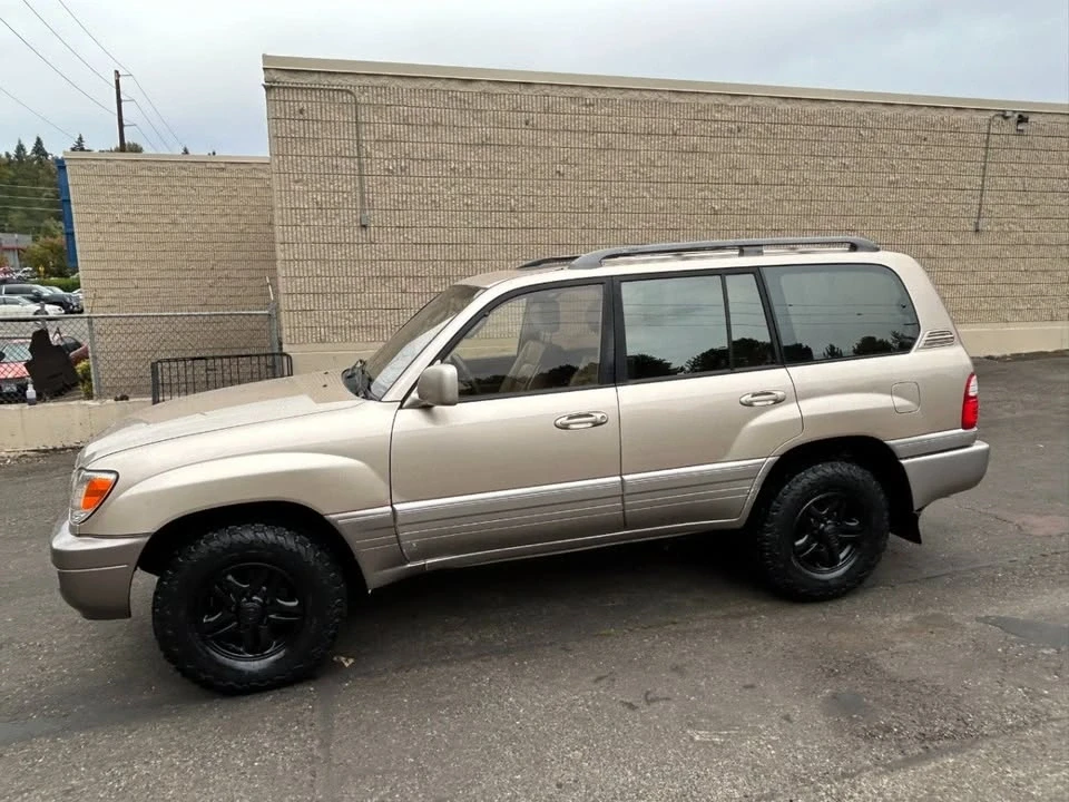 1998 Lexus LX 2nd Gen - Image 8 of 19