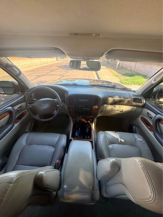 1998 Lexus LX 2nd Gen - Image 8 of 17