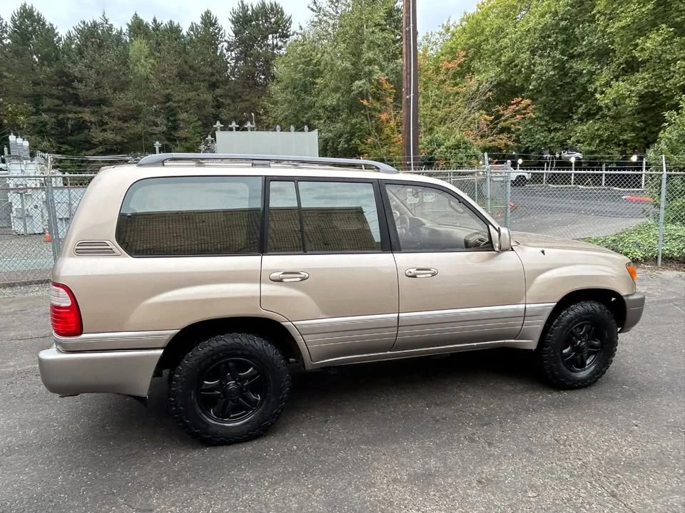 1998 Lexus LX 2nd Gen - Image 3 of 18