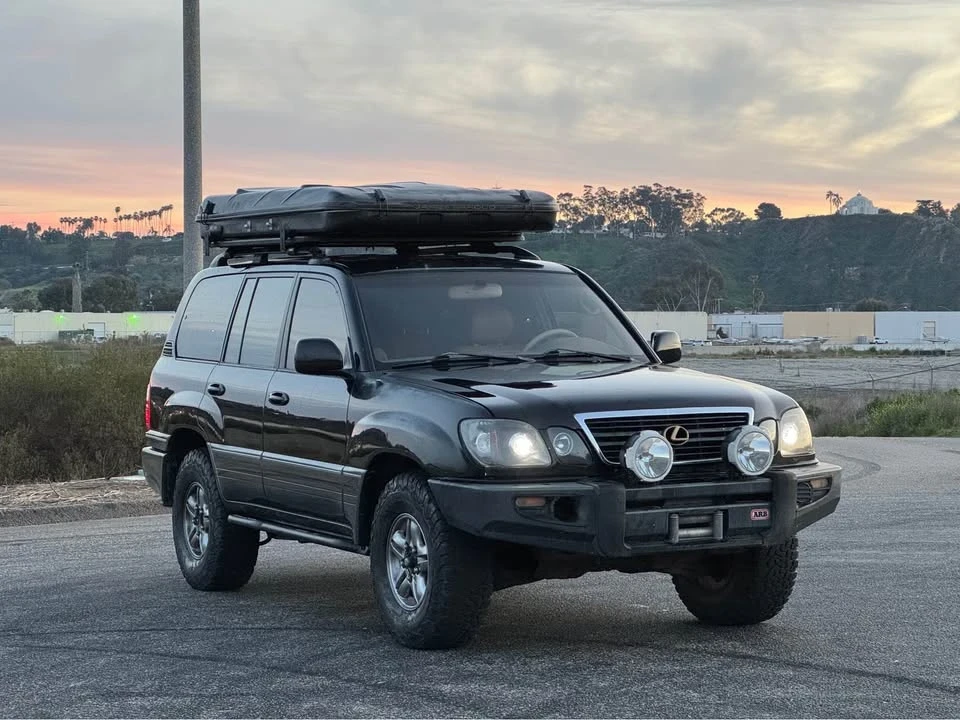 1998 Lexus LX 2nd Gen - Image 2 of 12