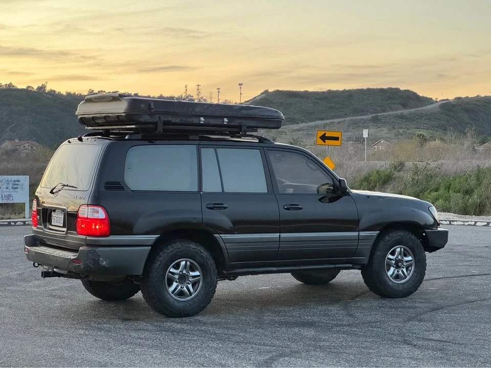 1998 Lexus LX 2nd Gen - Image 12 of 12