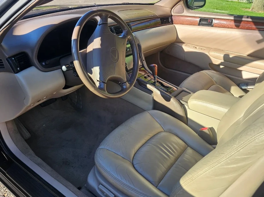 1998 Lexus SC400 - Image 5 of 13