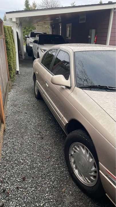 1998 Lincoln Continental 9th Gen - Image 3 of 11