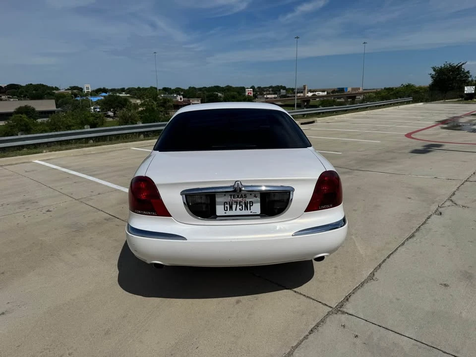 1998 Lincoln Continental 9th Gen - Image 3 of 10