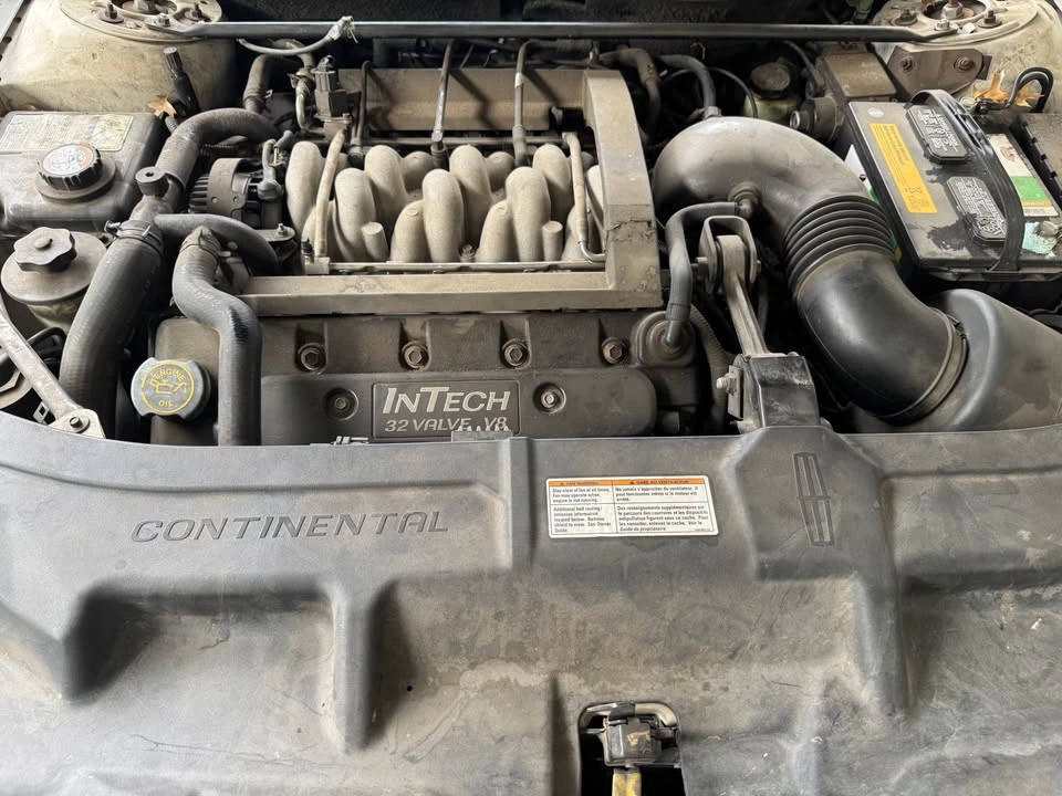 1998 Lincoln Continental 9th Gen - Image 6 of 10