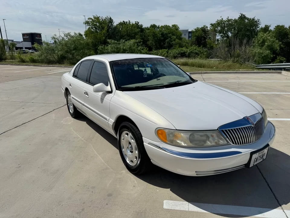 1998 Lincoln Continental 9th Gen - Image 4 of 10