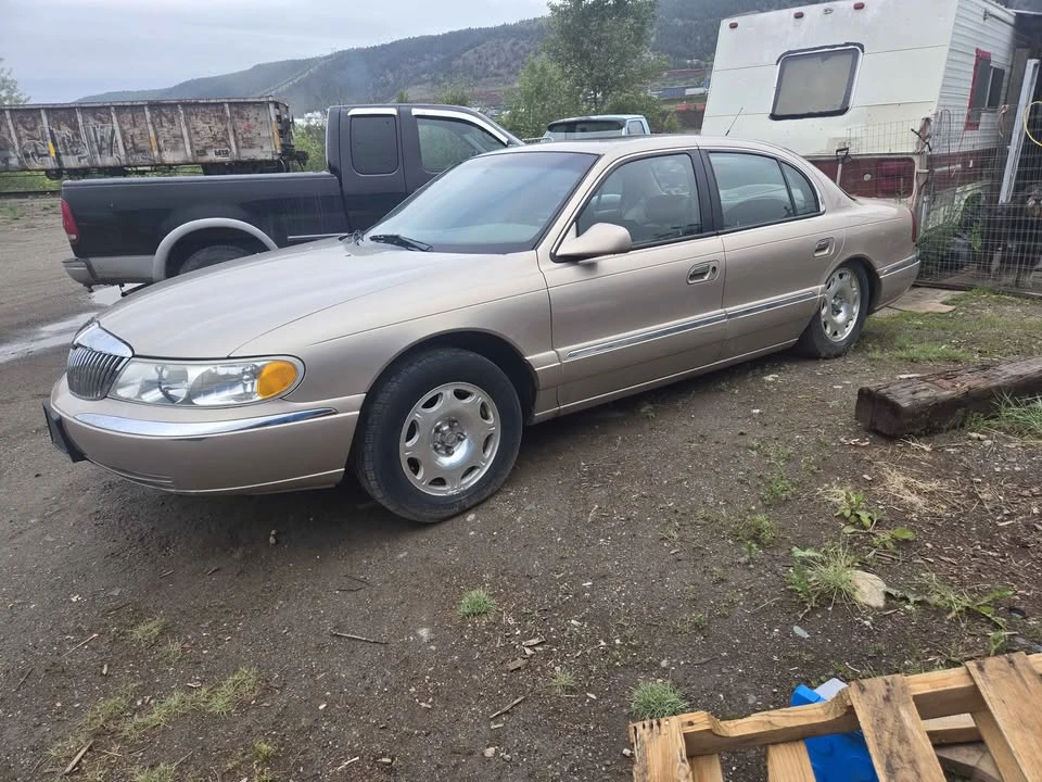 1998 Lincoln Continental 9th Gen - Image 6 of 6