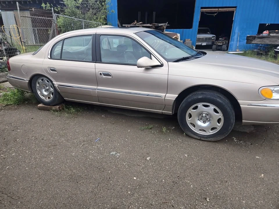 1998 Lincoln Continental 9th Gen - Image 4 of 6