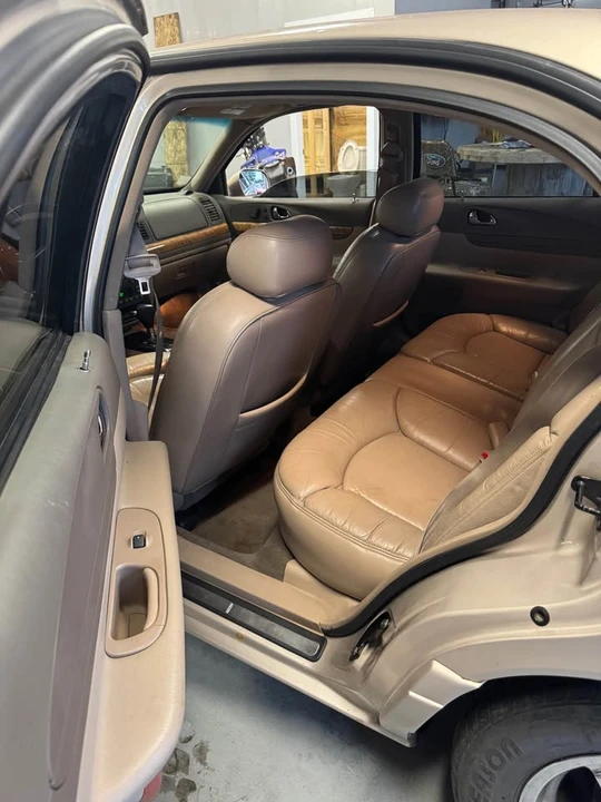1998 Lincoln Continental 9th Gen - Image 14 of 20