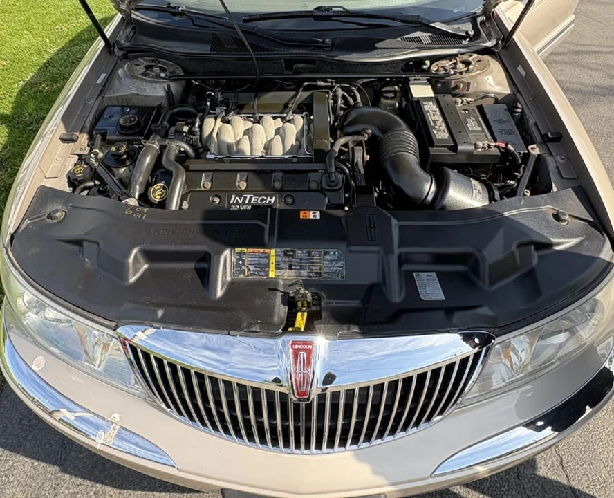 1998 Lincoln Continental 9th Gen - Image 7 of 7