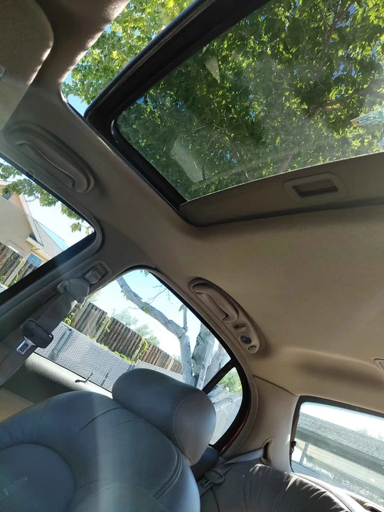 1998 Lincoln Continental 9th Gen - Image 7 of 10