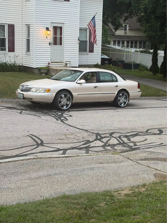 1998 Lincoln Continental 9th Gen - Image 4 of 4