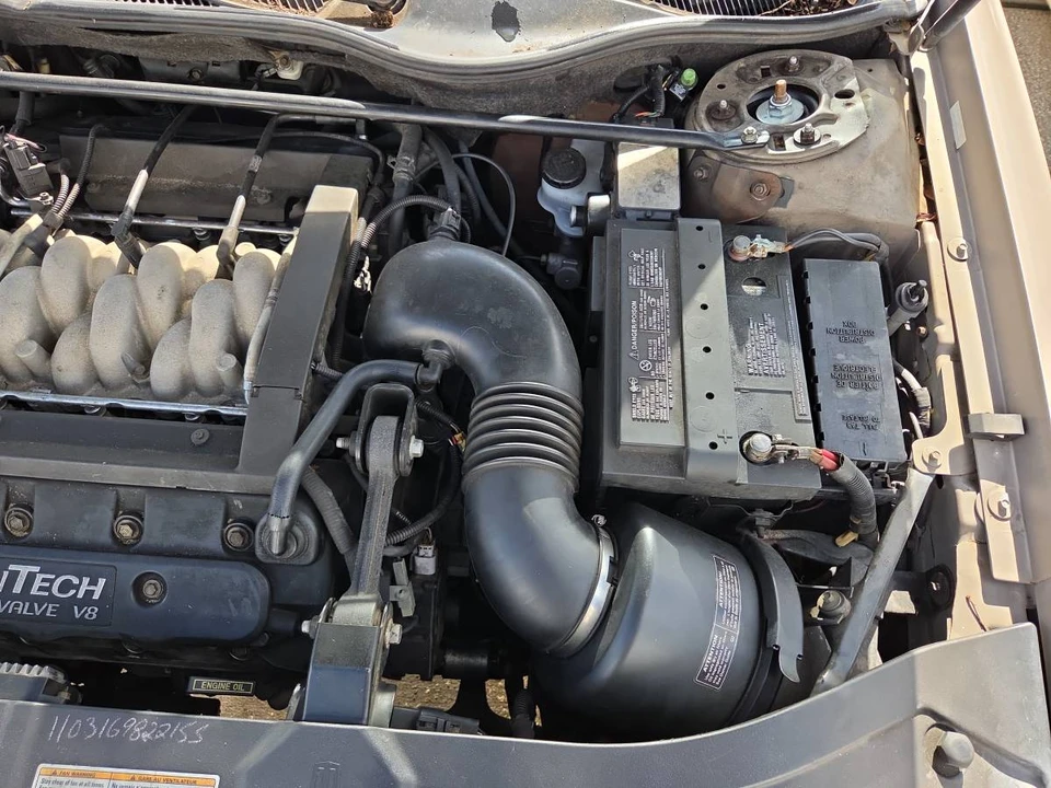 1998 Lincoln Continental 9th Gen - Image 7 of 10