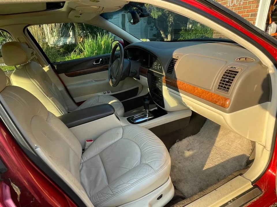 1998 Lincoln Continental 9th Gen - Image 8 of 12