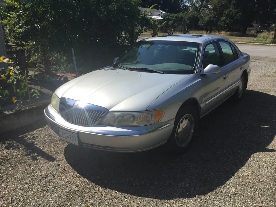 1998 Lincoln Continental 9th Gen - Image 3 of 7
