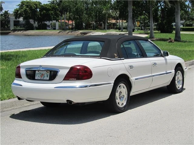 1998 Lincoln Continental 9th Gen - Image 2 of 12