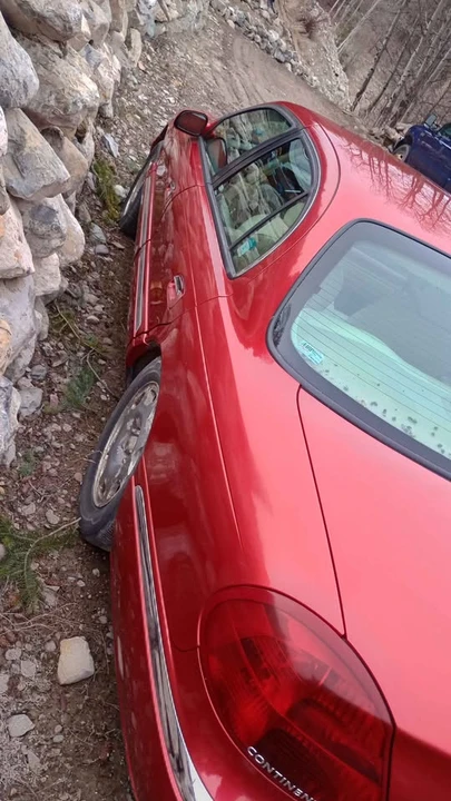 1998 Lincoln Continental 9th Gen - Image 4 of 8