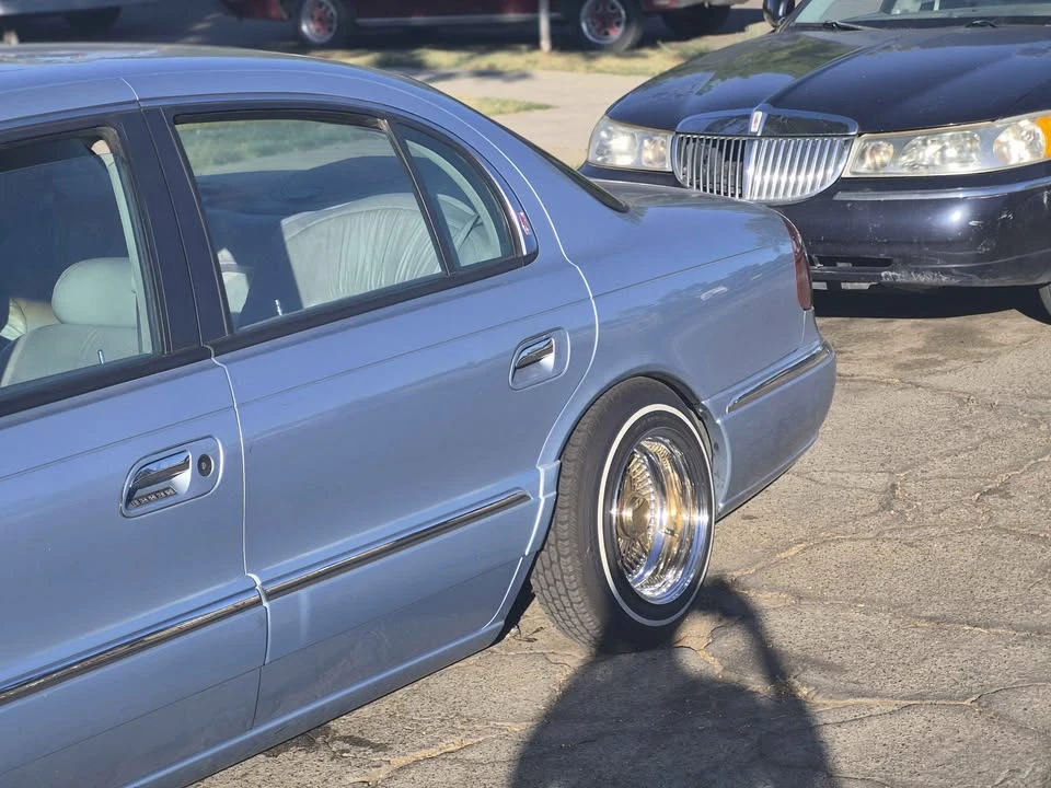1998 Lincoln Continental 9th Gen - Image 3 of 10