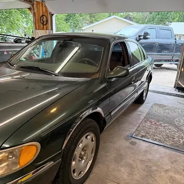 1998 Lincoln Continental Sedan 4D