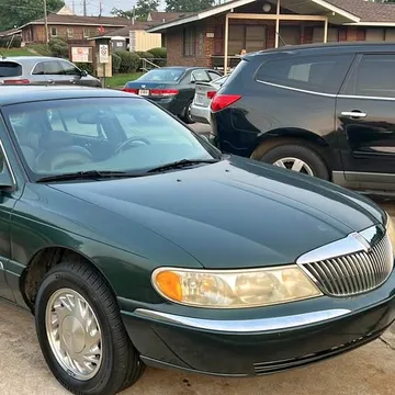 1998 Lincoln Continental Sedan 4D
