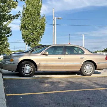 1998 Lincoln Continental Sedan 4D