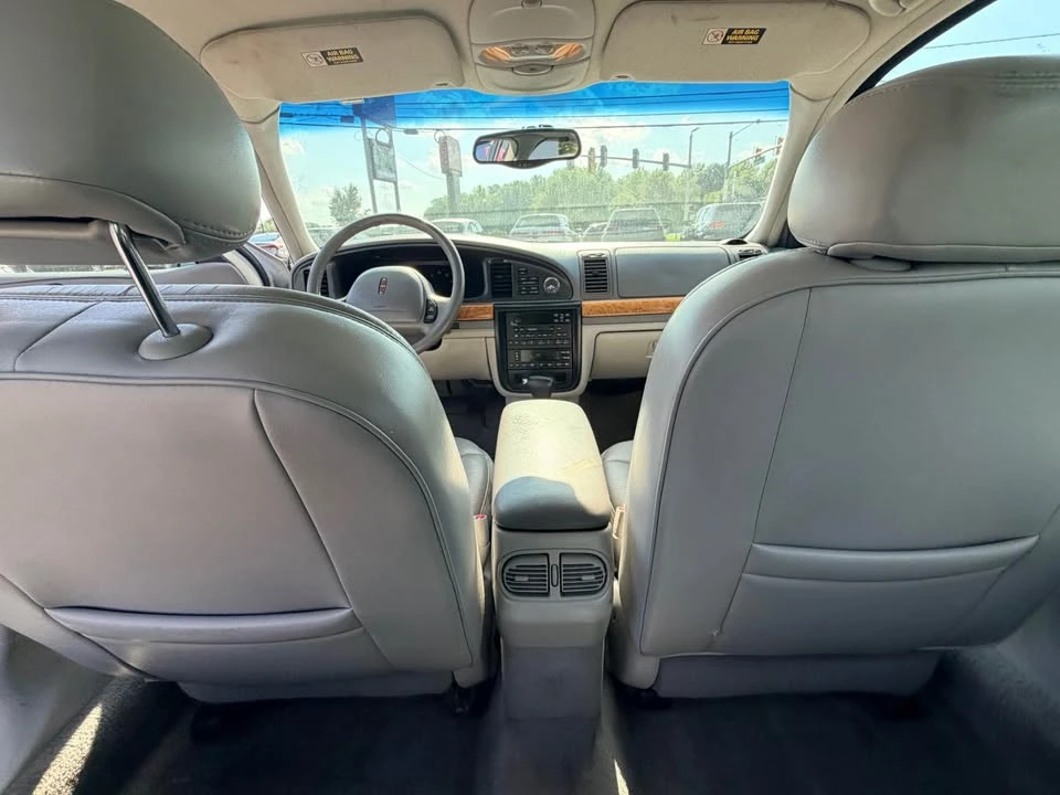 1998 Lincoln Continental 9th Gen - Image 8 of 15