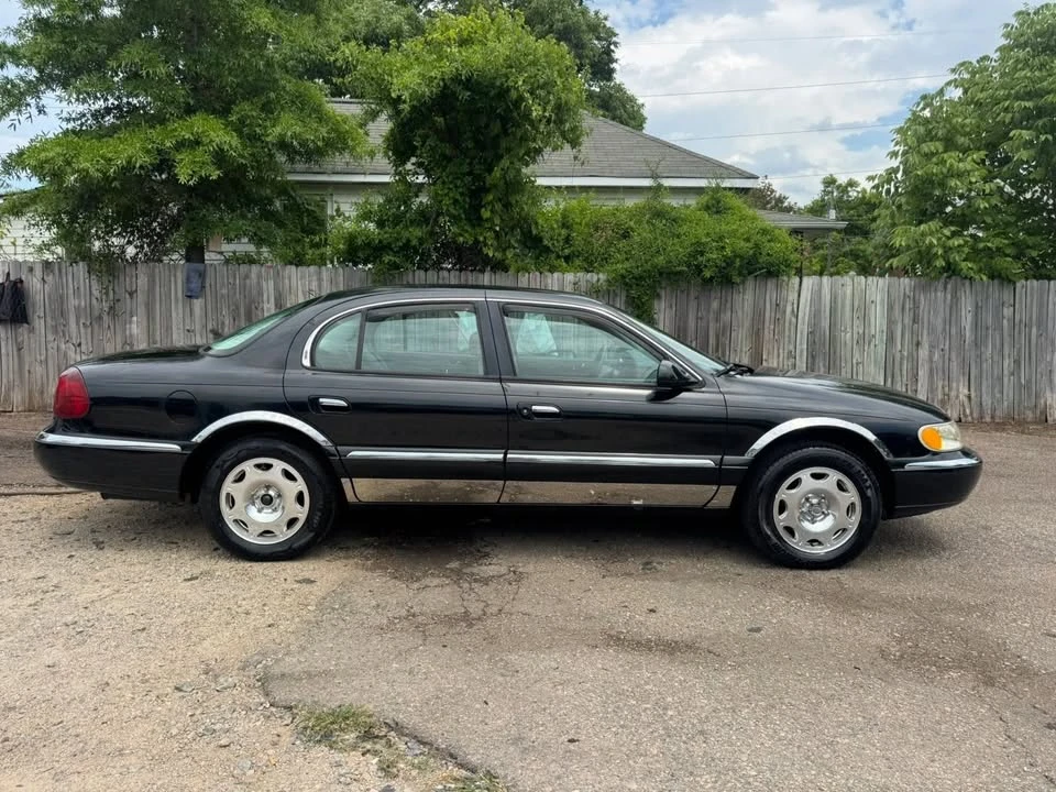 1998 Lincoln Continental 9th Gen - Image 2 of 19